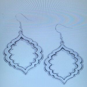 Elegant Silver Dangle Earrings